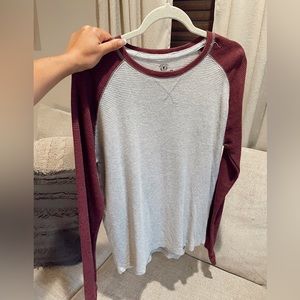 Men’s Maroon & Grey waffle knit longsleeve tee